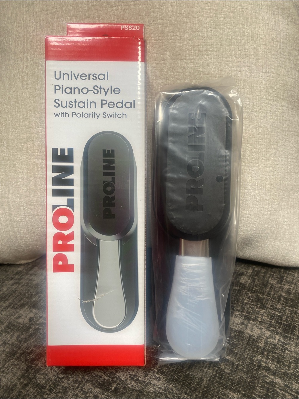 Proline Universal Piano-Style Sustain Pedal - Black & White